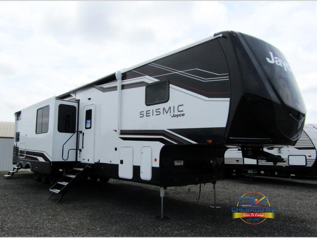 2026 Jayco Seismic 399 in frederick MD