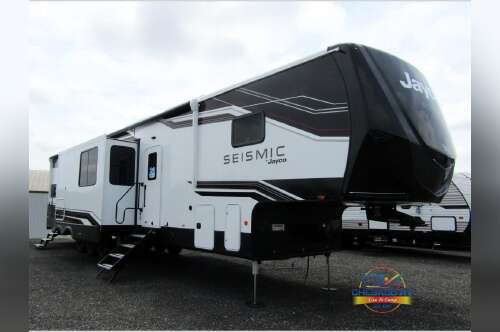 2026 Jayco Seismic 399 in frederick MD
