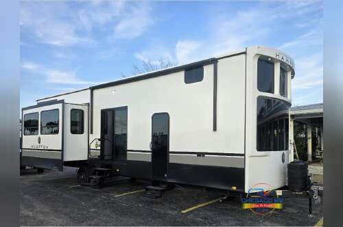 2026 Crossroads Rv Hampton 375DBL in s. okeechobee FL