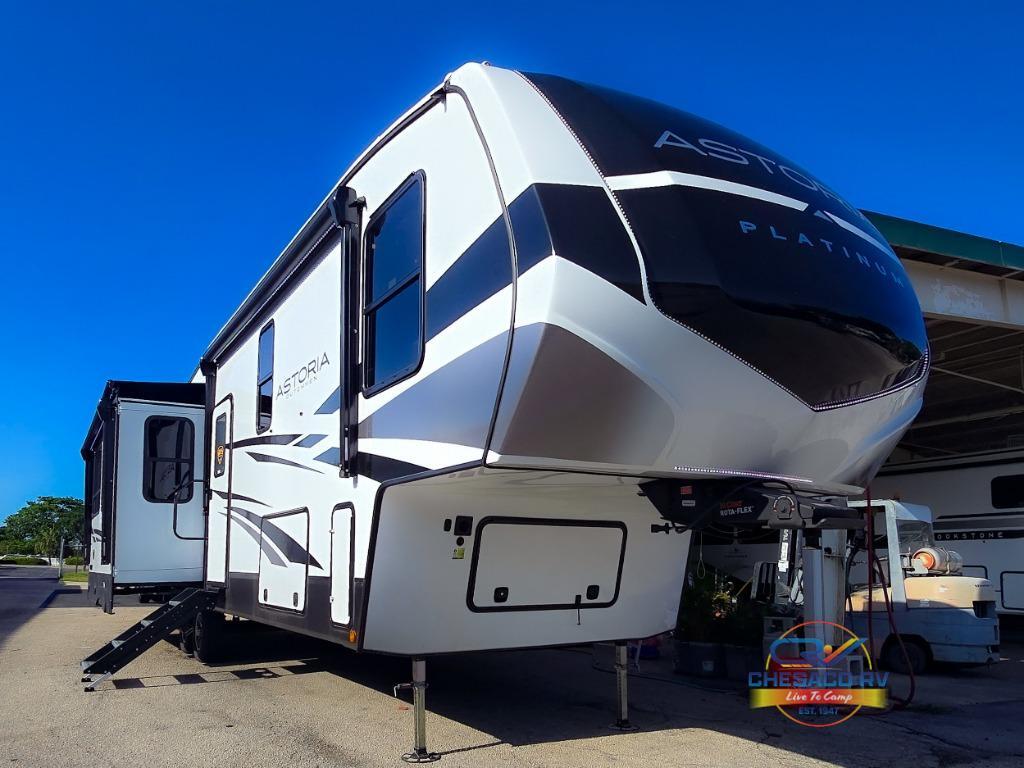 2025 Dutchmen Rv Astoria 3173RLP in stuart FL