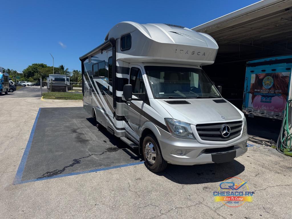 2016 Winnebago Navion Itasca 24M in stuart FL