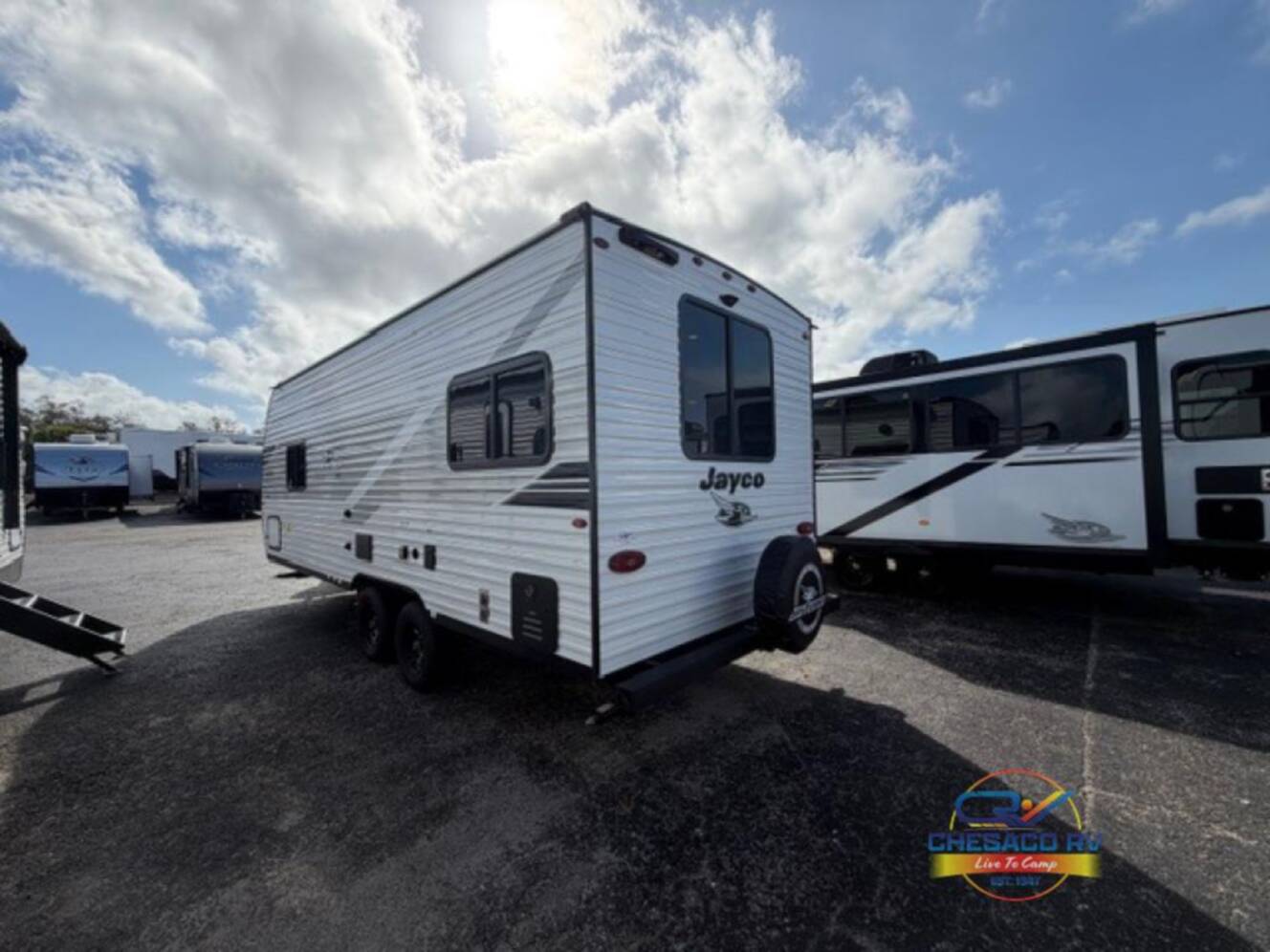 A photo of this 2026 Jayco Jay Flight SLX 210QB