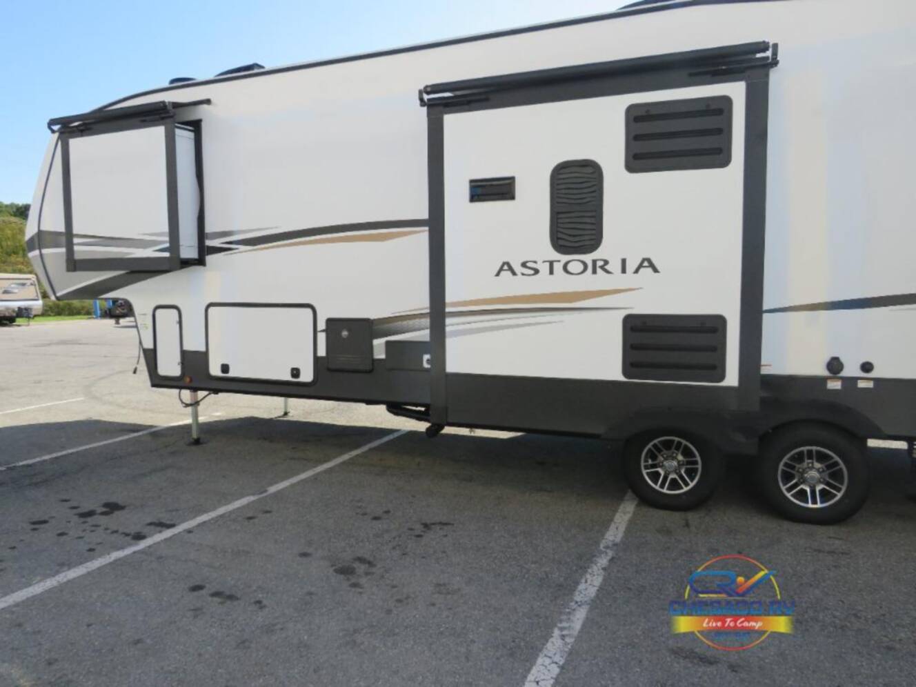 A photo of this 2023 Dutchmen Rv Astoria 3343BHF