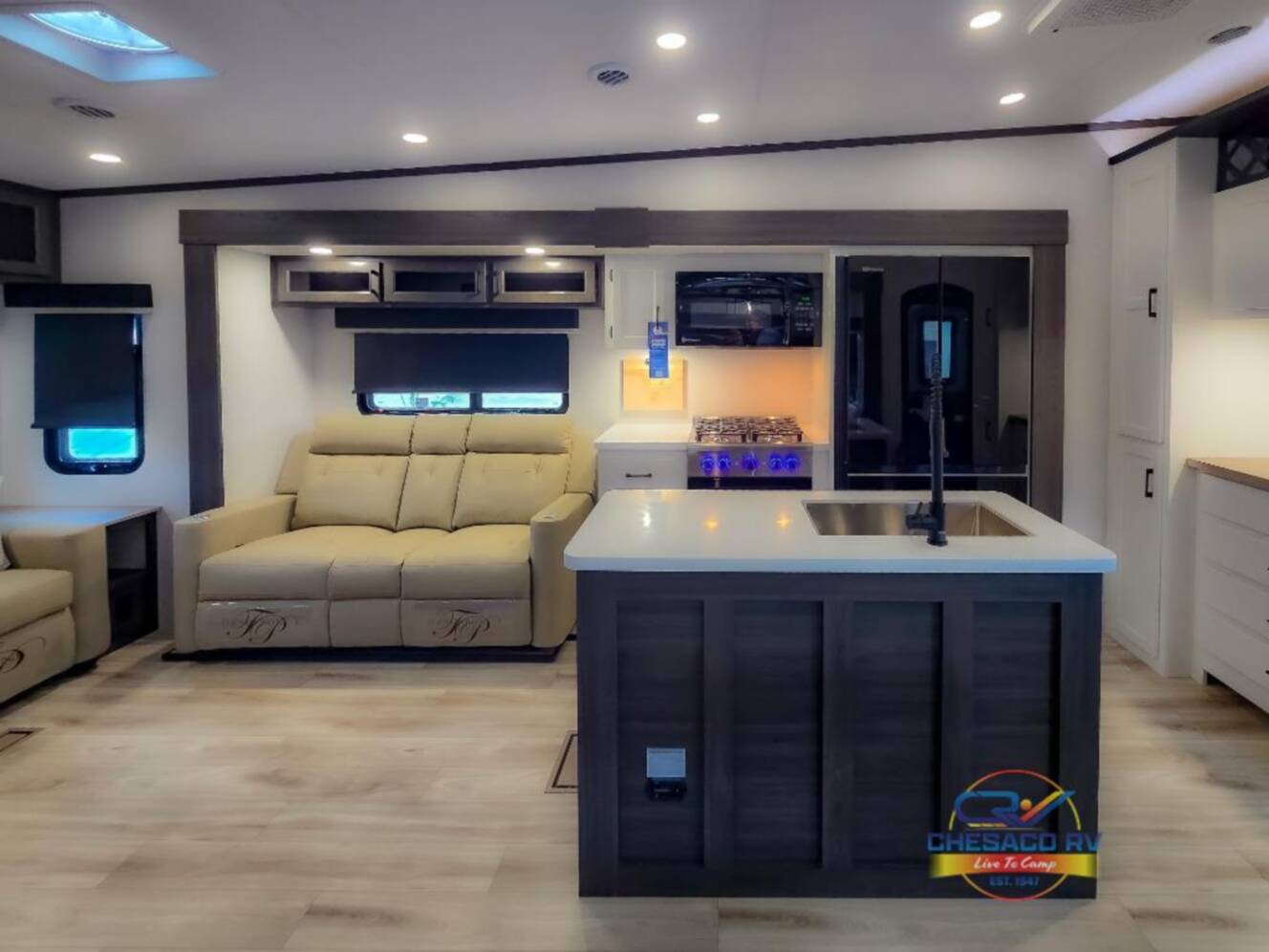 A photo of this 2026 Venture Rv SportTrek Touring Edition 353VIK