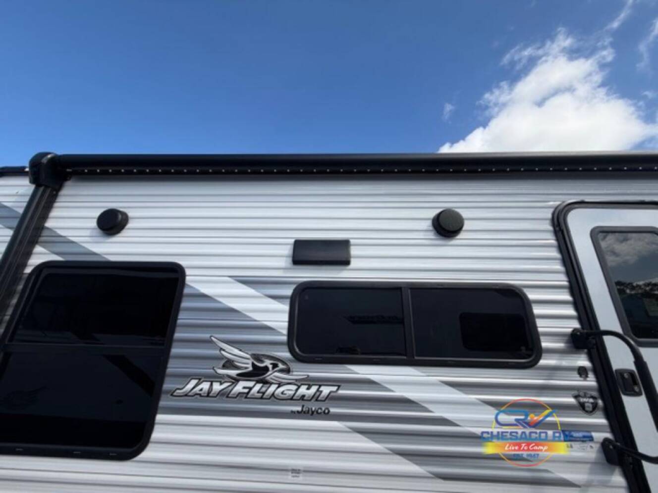 A photo of this 2026 Jayco Jay Flight SLX 210QB