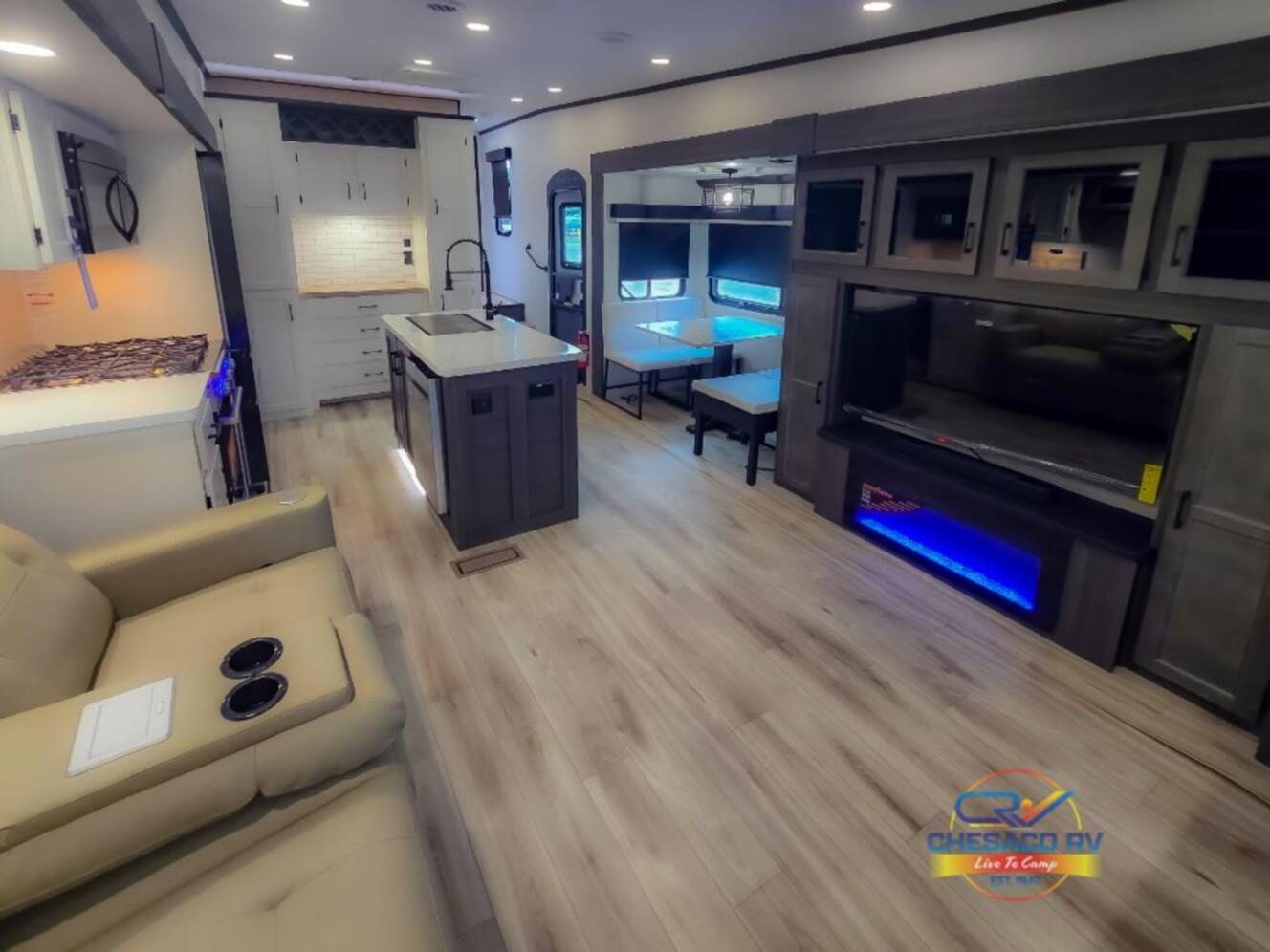 A photo of this 2026 Venture Rv SportTrek Touring Edition 353VIK