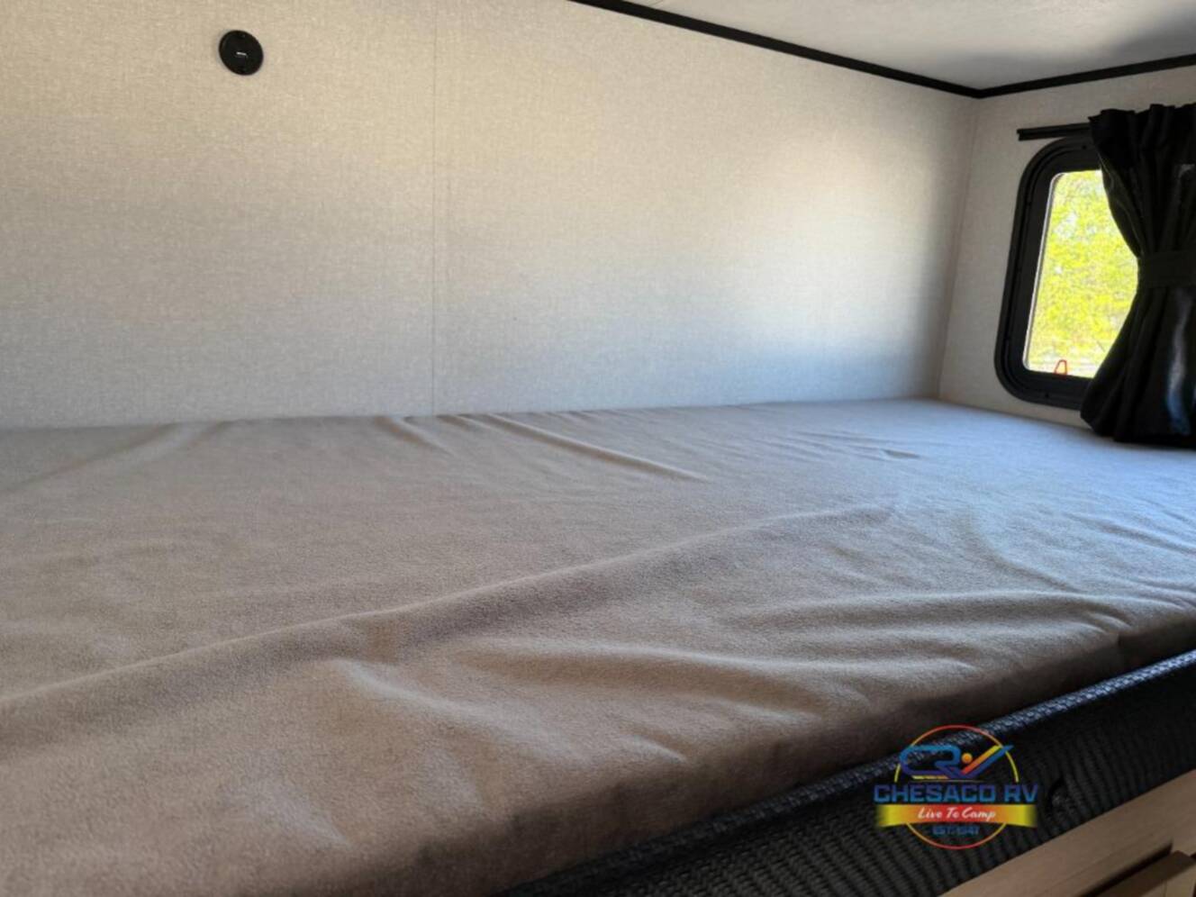 A photo of this 2026 Jayco Jay Flight SLX 295TBS