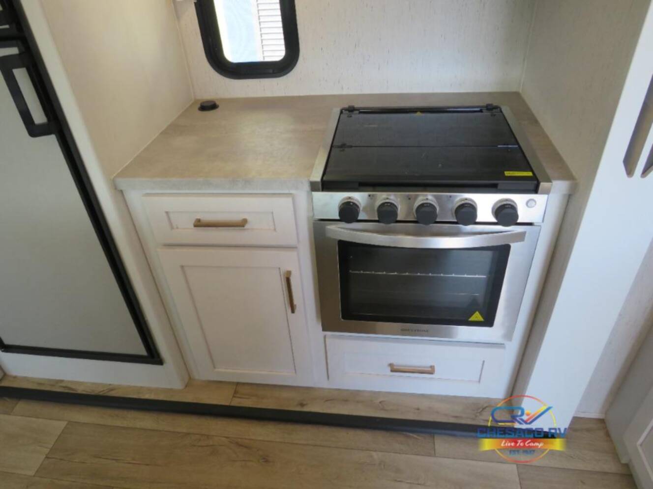 A photo of this 2023 Dutchmen Rv Astoria 3343BHF