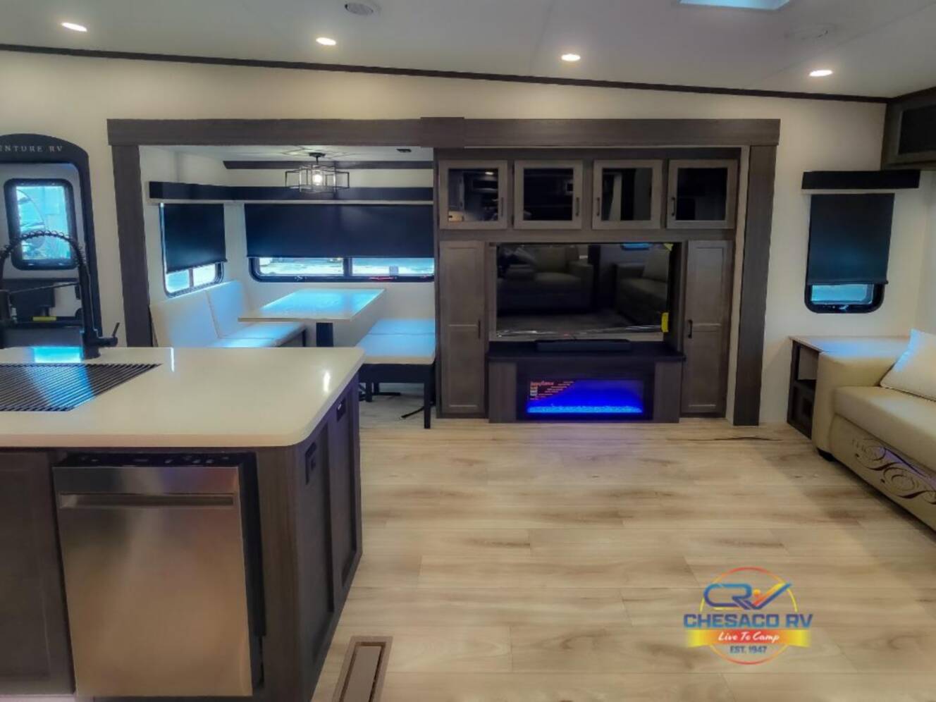 A photo of this 2026 Venture Rv SportTrek Touring Edition 353VIK