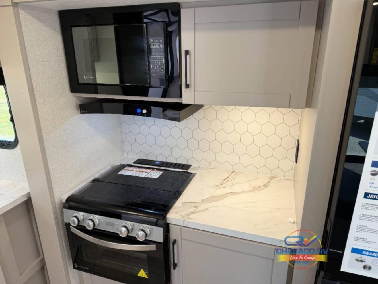 A photo of this 2026 Jayco Jay Feather 21MML