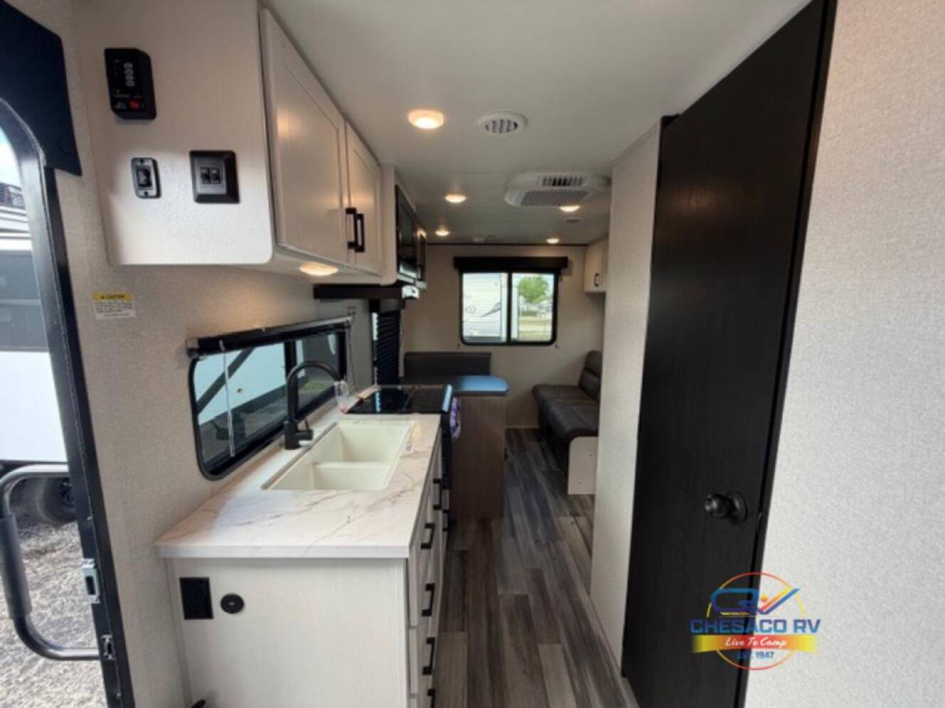 A photo of this 2026 Jayco Jay Flight SLX 210QB
