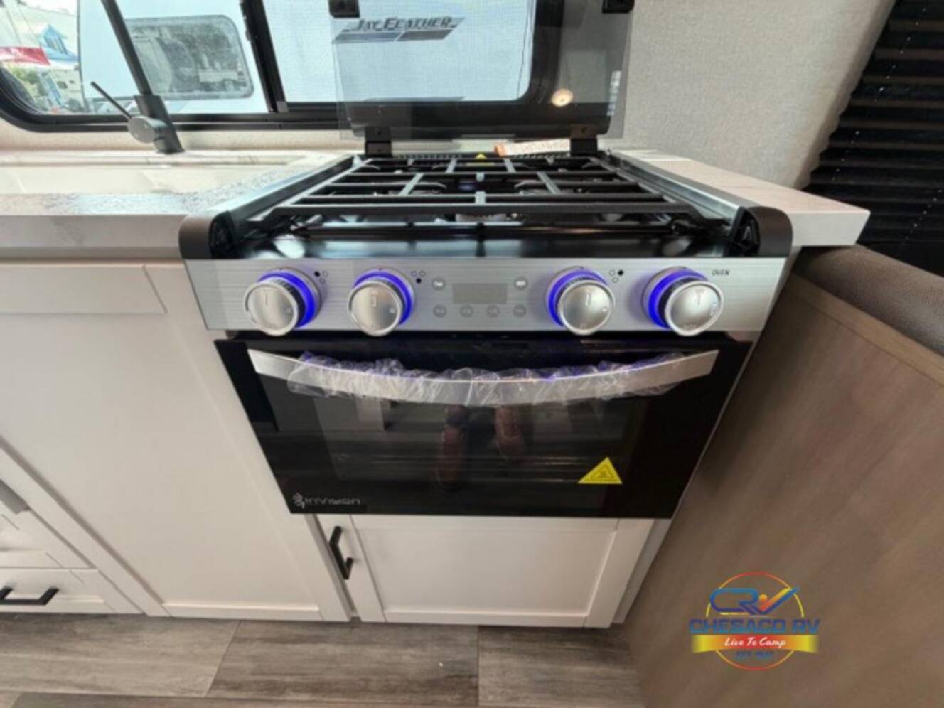 A photo of this 2026 Jayco Jay Flight SLX 210QB