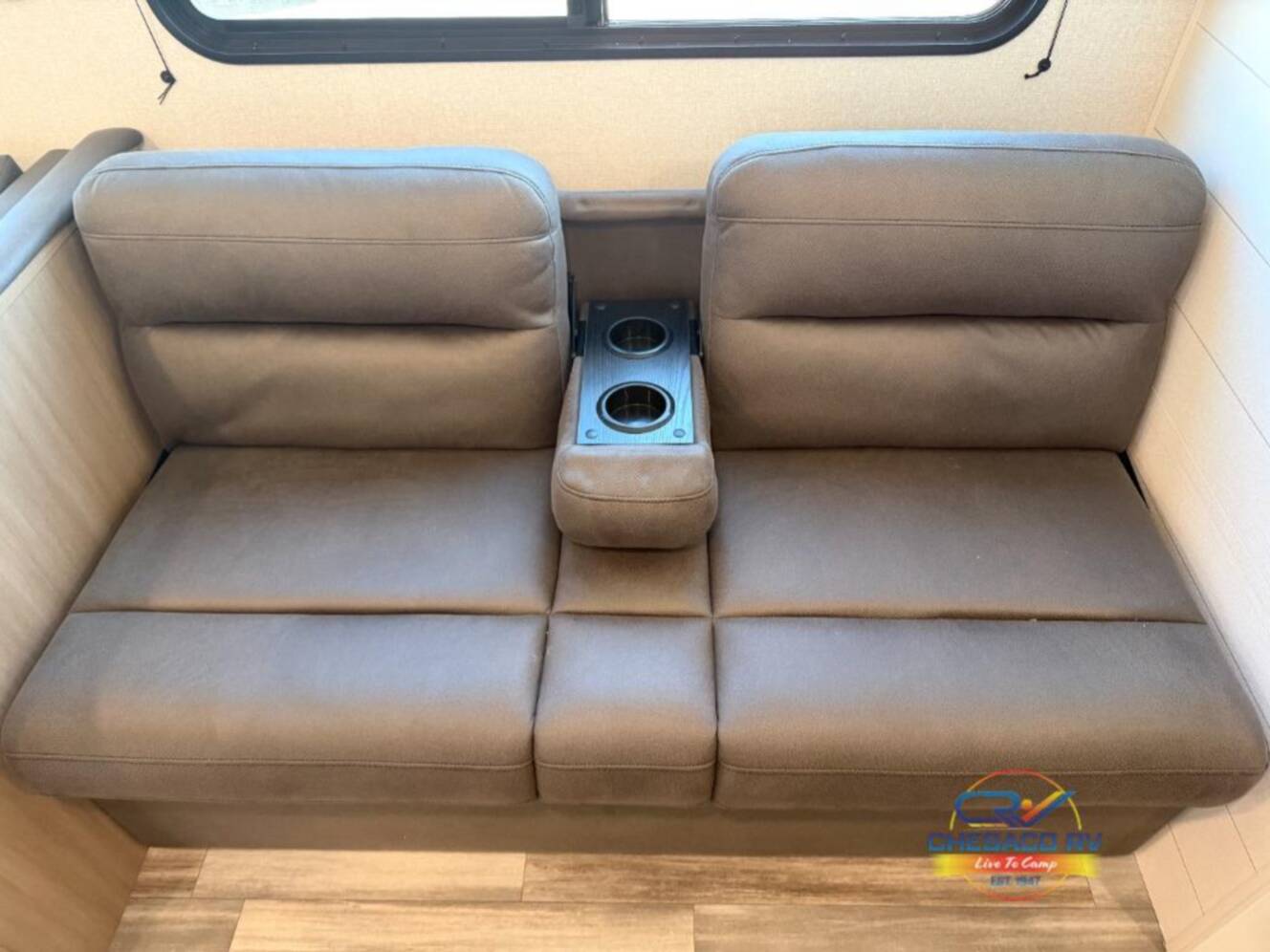 A photo of this 2026 Jayco Jay Flight SLX 295TBS