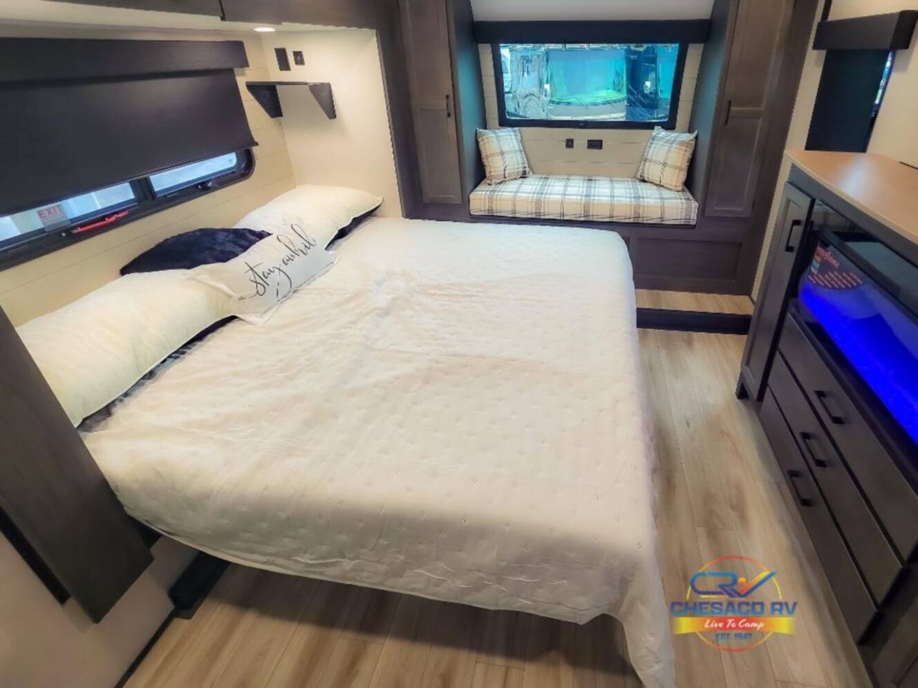 A photo of this 2026 Venture Rv SportTrek Touring Edition 353VIK
