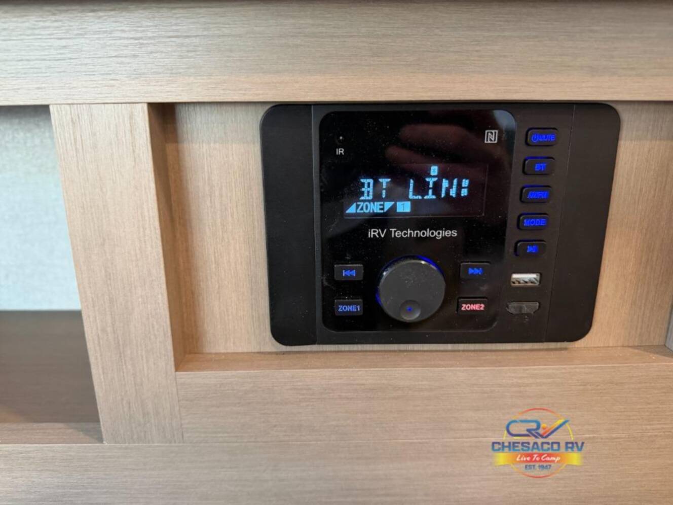 A photo of this 2026 Jayco Jay Flight SLX 295TBS