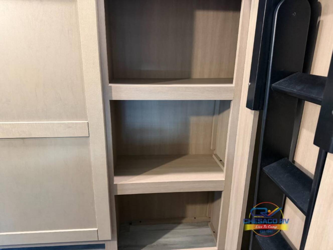 A photo of this 2026 Jayco Jay Flight SLX 295TBS
