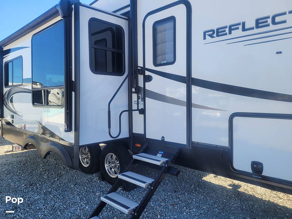 2022 Grand Design Reflection 303RLS in peletier NC