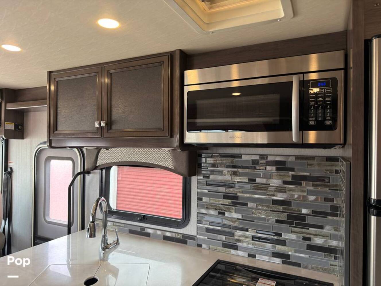 A photo of this 2020 Fleetwood Fortis 34MB