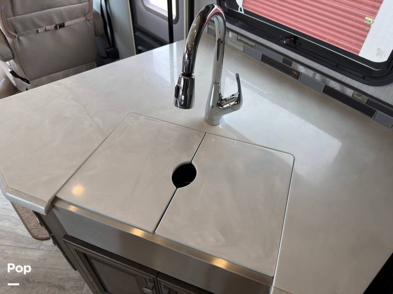A photo of this 2020 Fleetwood Fortis 34MB