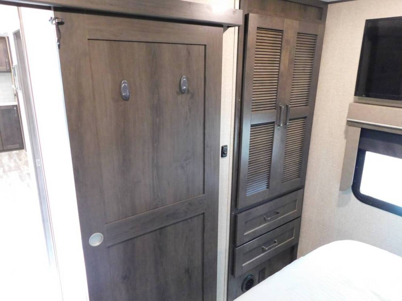 A photo of this 2021 Grand Design Reflection 312BHTS