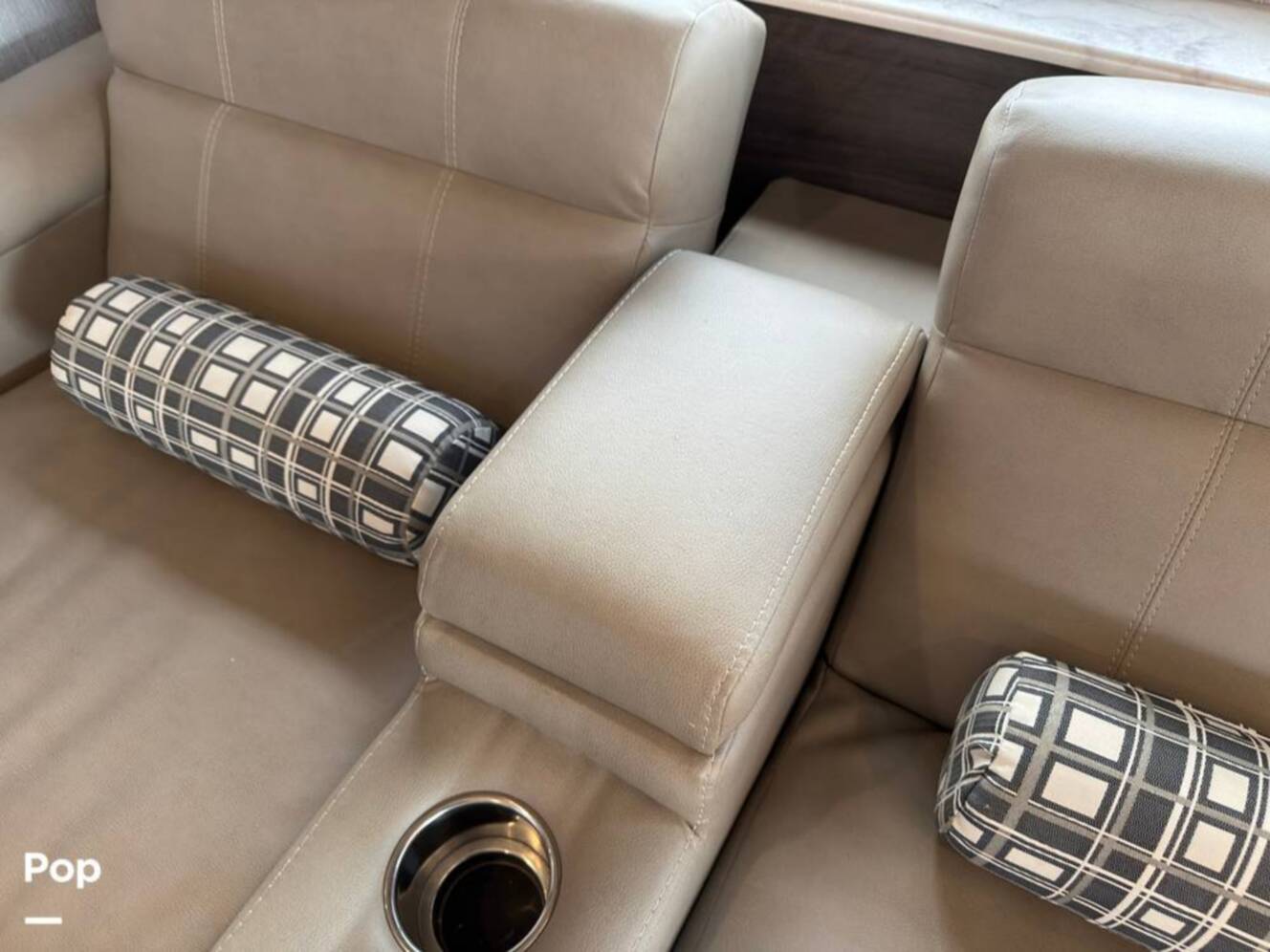 A photo of this 2020 Fleetwood Fortis 34MB