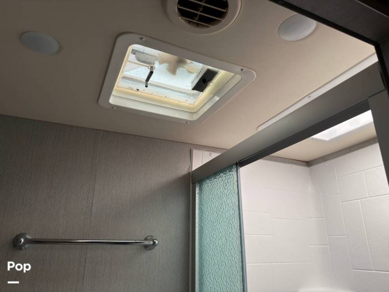A photo of this 2020 Fleetwood Fortis 34MB
