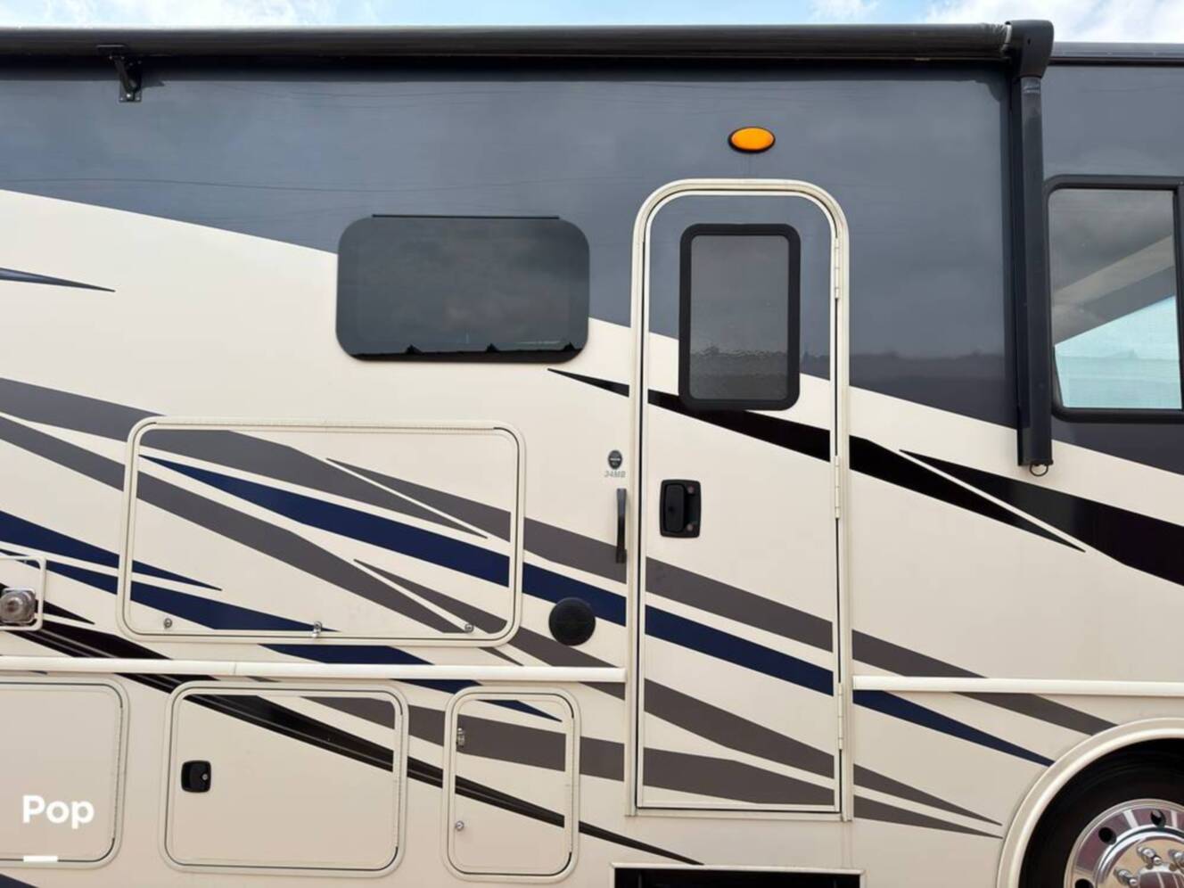 A photo of this 2020 Fleetwood Fortis 34MB