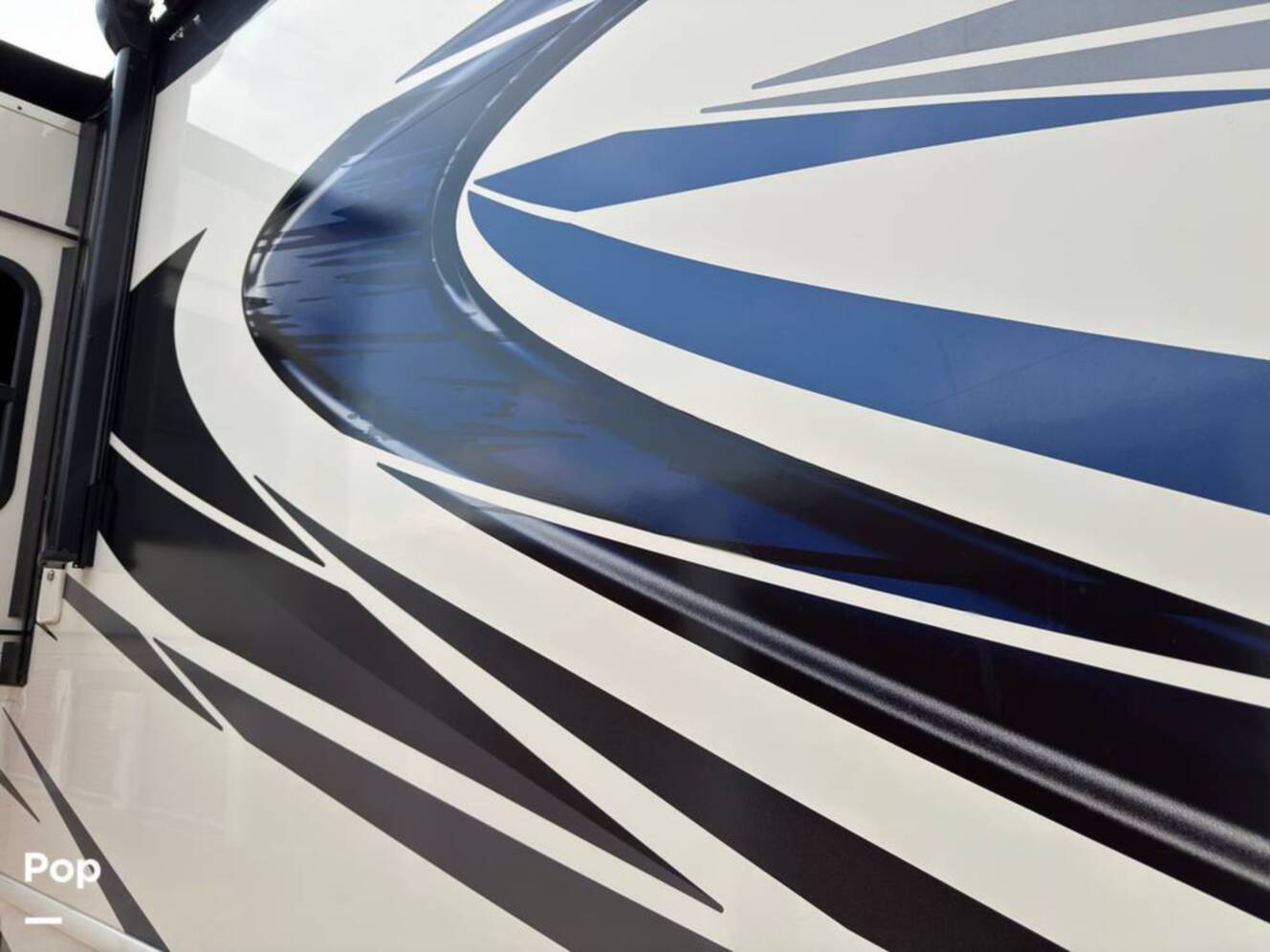 A photo of this 2020 Fleetwood Fortis 34MB