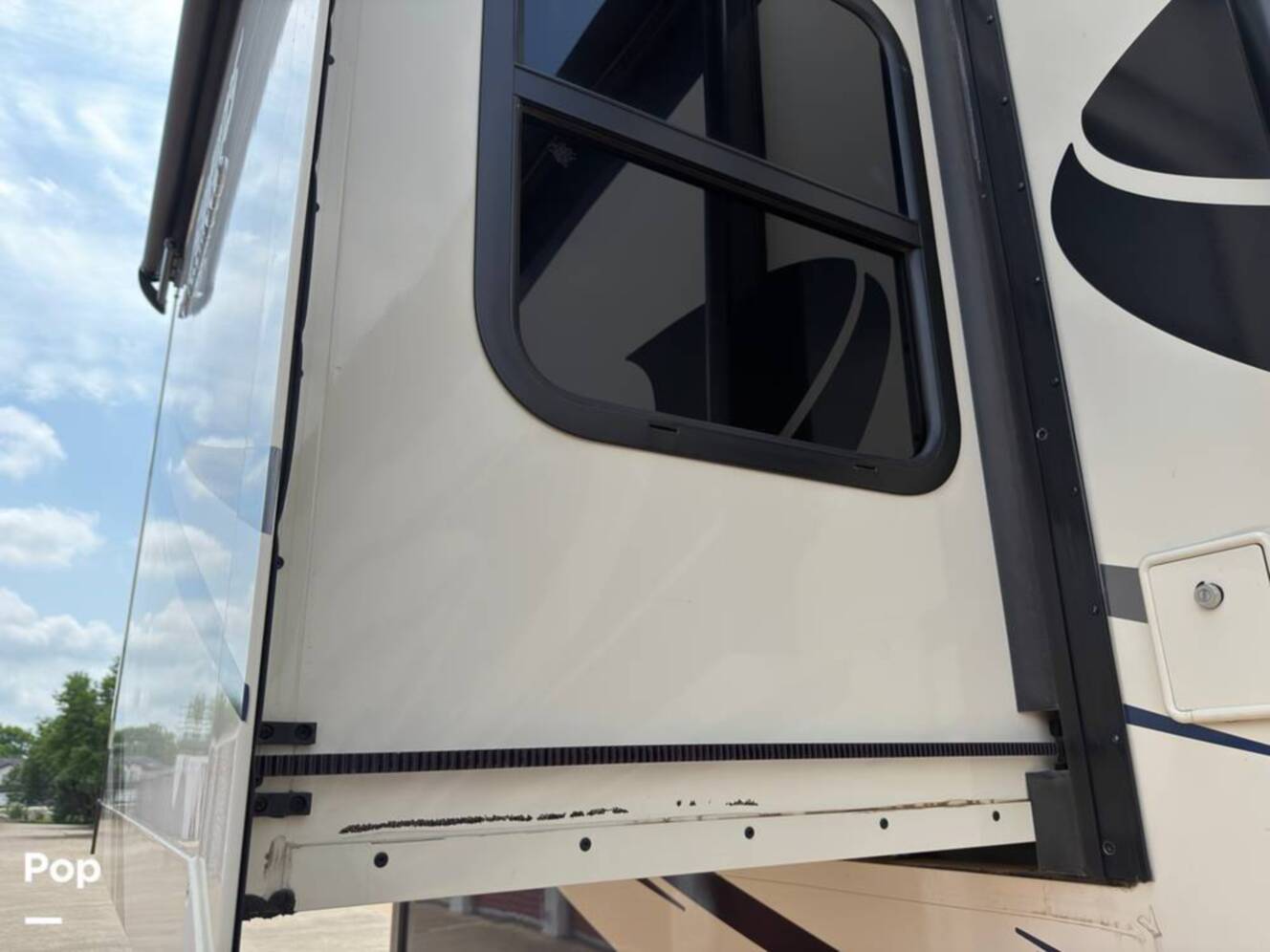 A photo of this 2020 Fleetwood Fortis 34MB