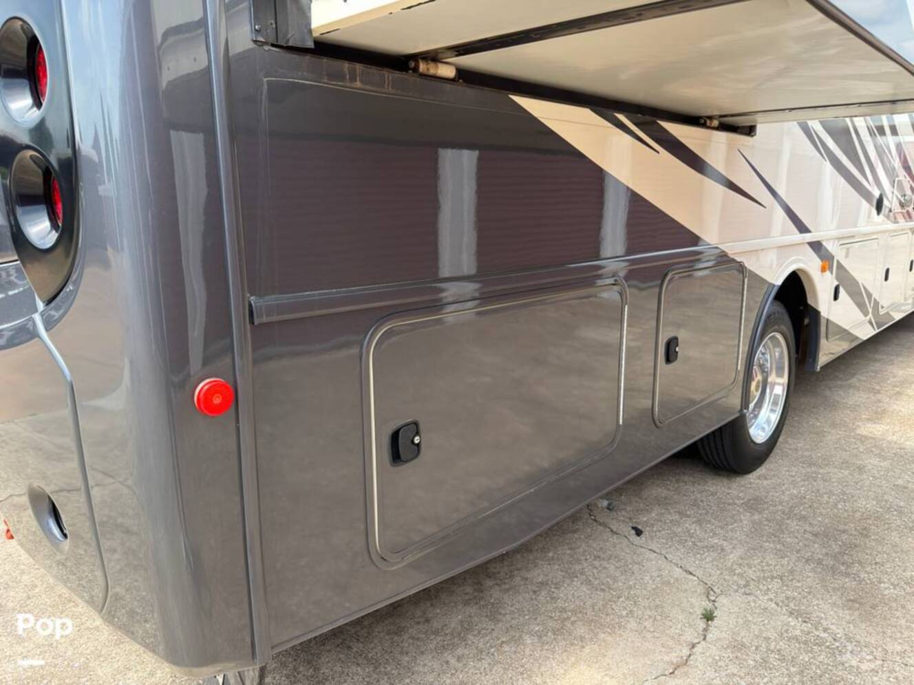A photo of this 2020 Fleetwood Fortis 34MB