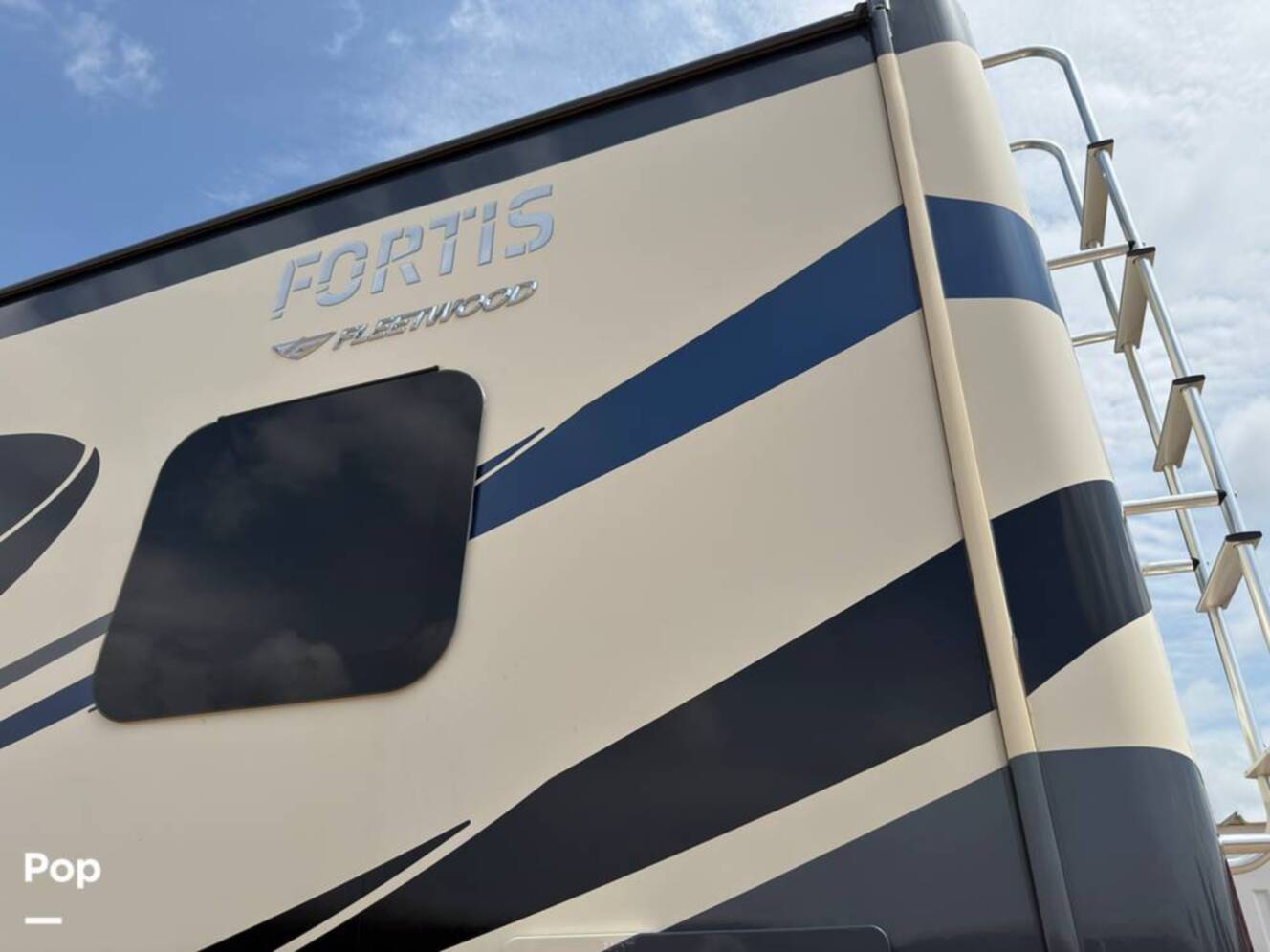 A photo of this 2020 Fleetwood Fortis 34MB