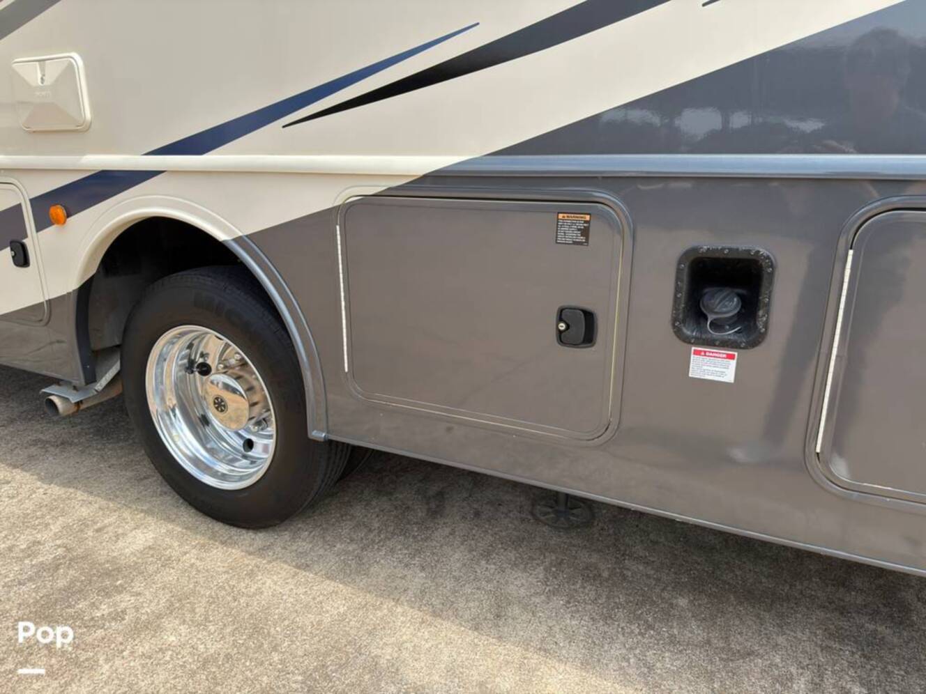 A photo of this 2020 Fleetwood Fortis 34MB