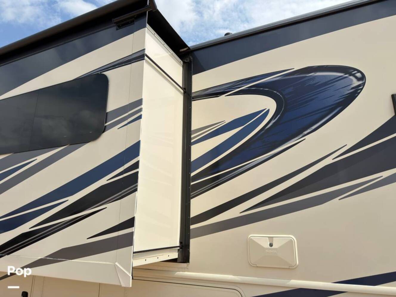 A photo of this 2020 Fleetwood Fortis 34MB