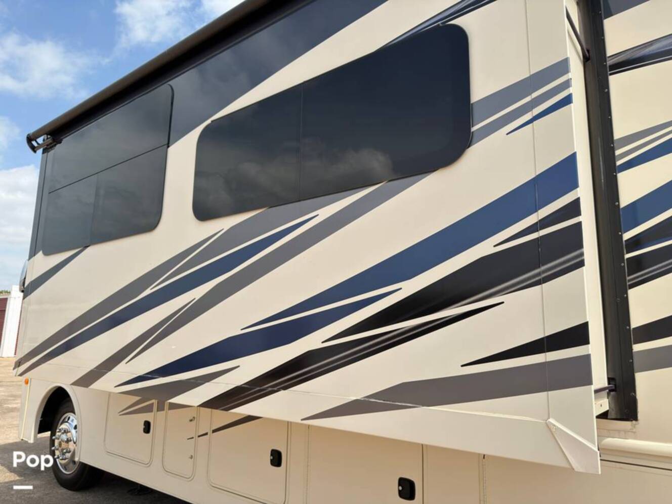 A photo of this 2020 Fleetwood Fortis 34MB