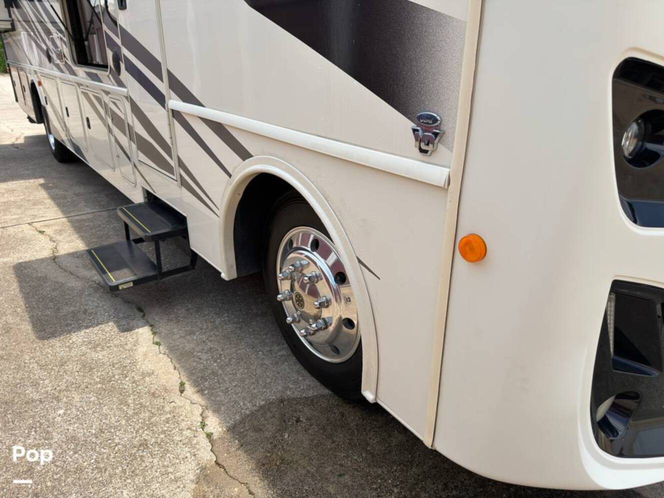 A photo of this 2020 Fleetwood Fortis 34MB