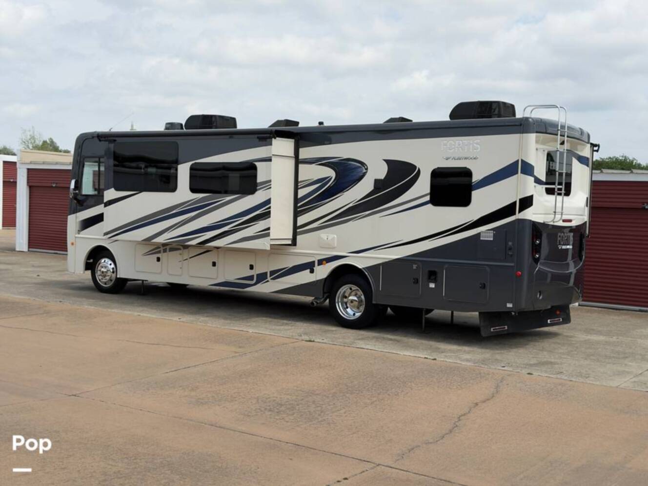 A photo of this 2020 Fleetwood Fortis 34MB