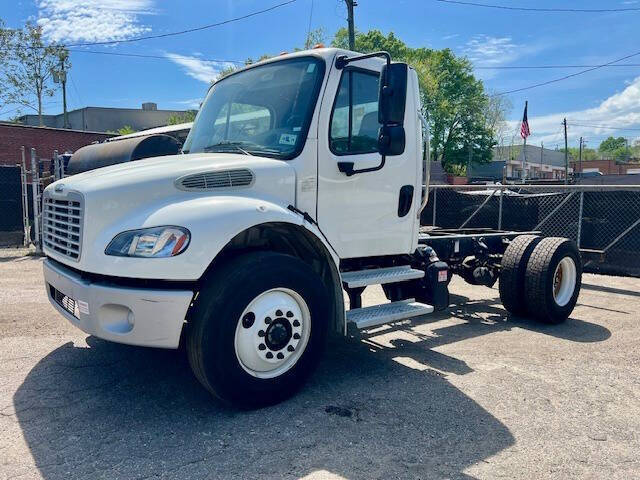 2024 FREIGHTLINER Business class M2 in Hickory, NC