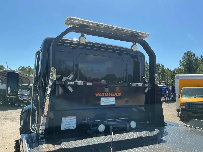 2023 KENWORTH T280