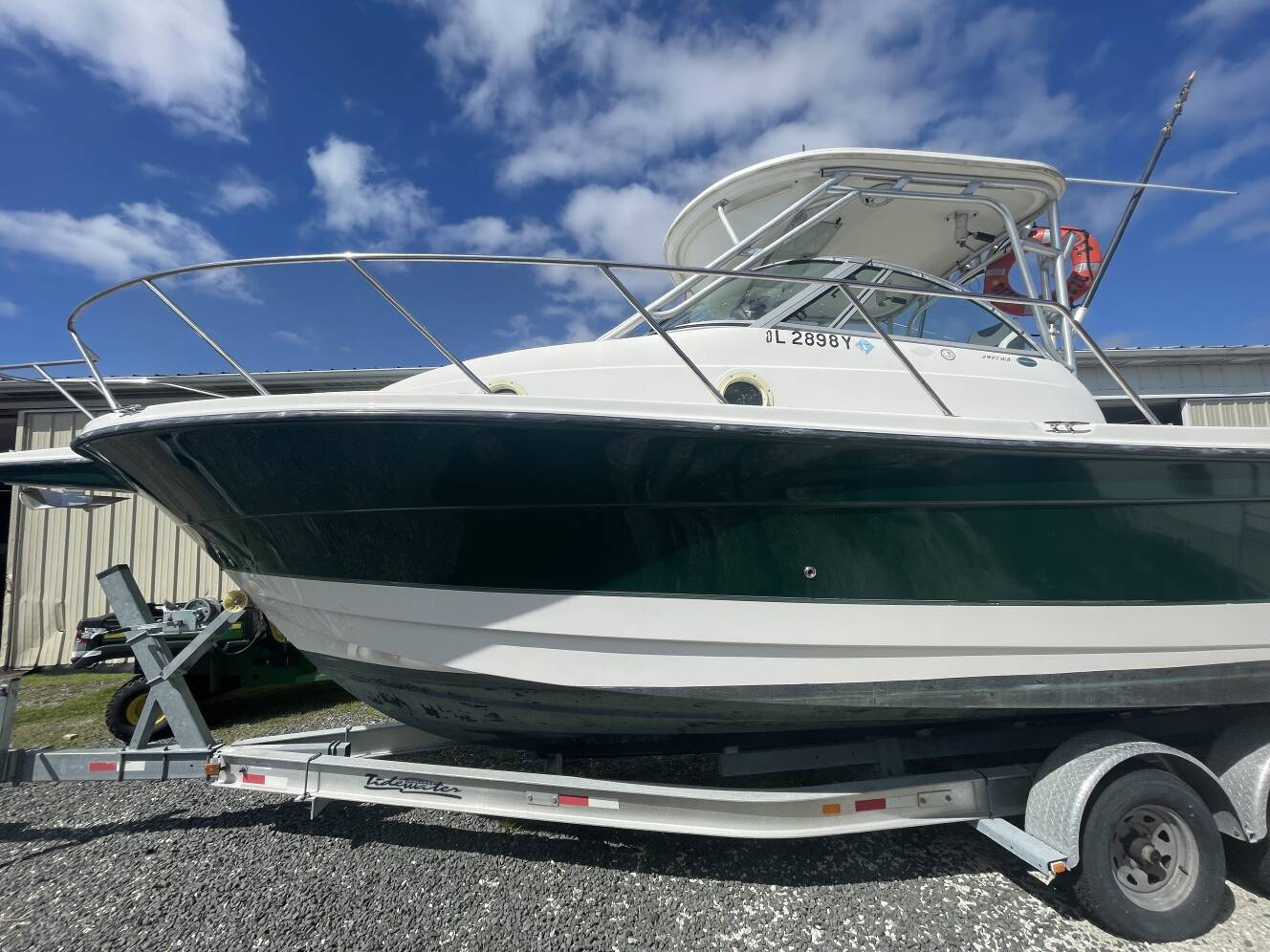 A photo of this 2003 Trophy 2902 WALKAROUND