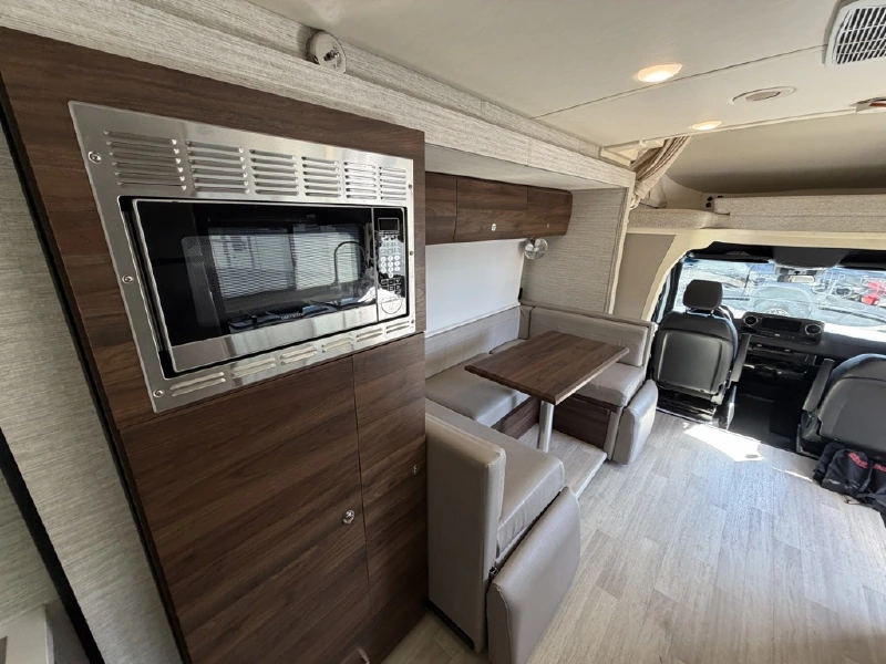2020 WINNEBAGO VIEW 24J