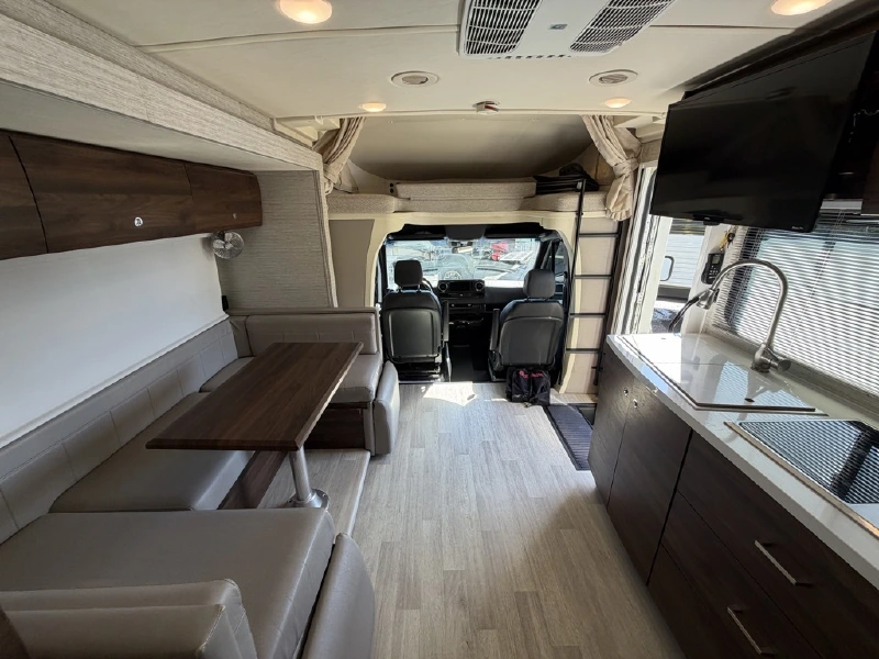 2020 WINNEBAGO VIEW 24J