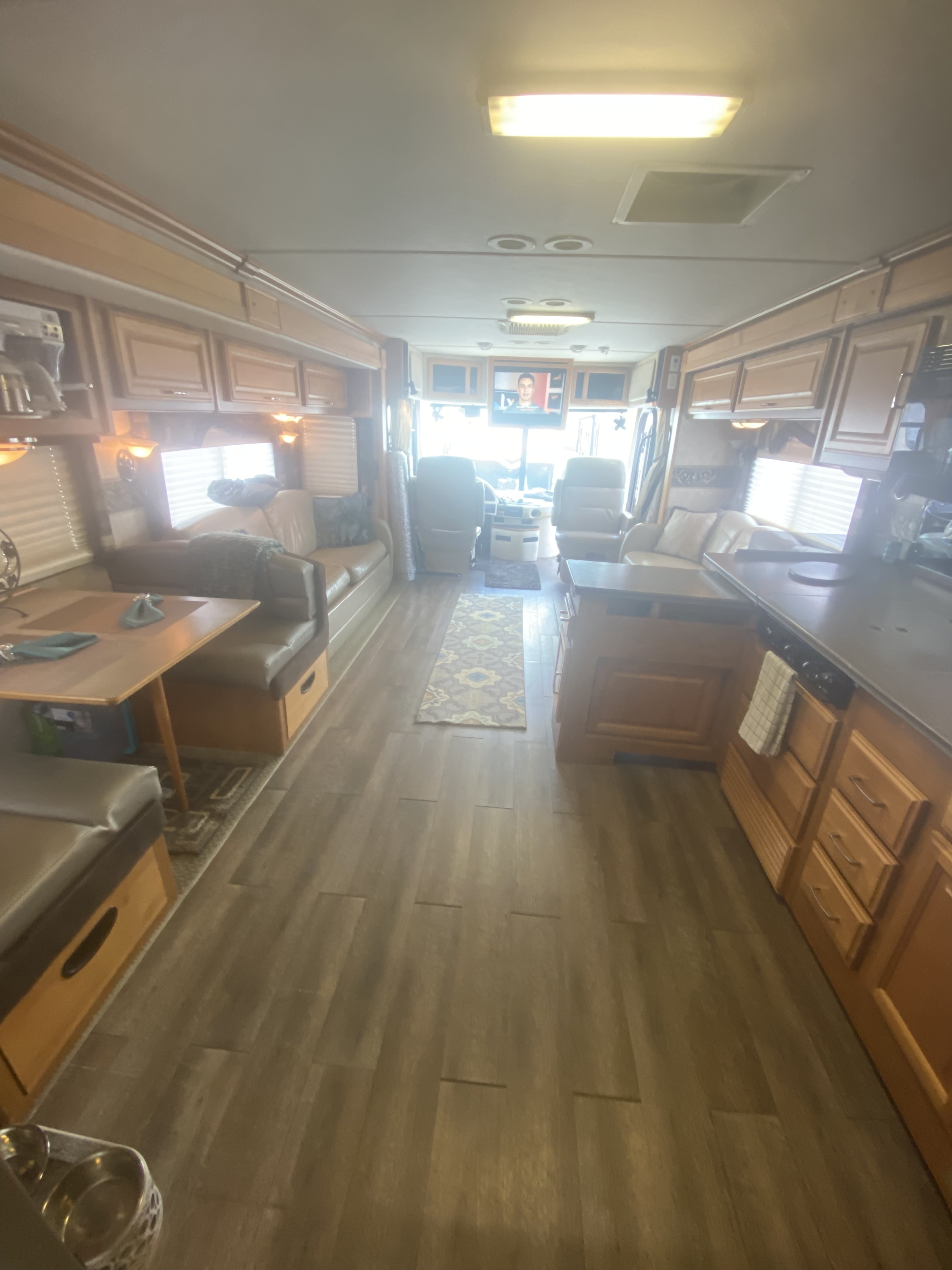 2005 Fleetwood DISCOVERY 39L in fort lauderdale FL