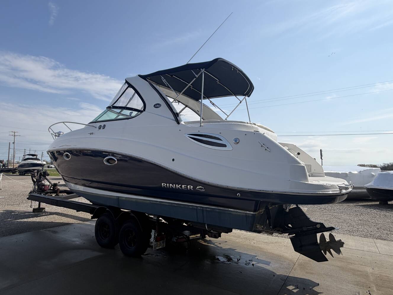 A photo of this 2015 Rinker 290 Express Cruiser