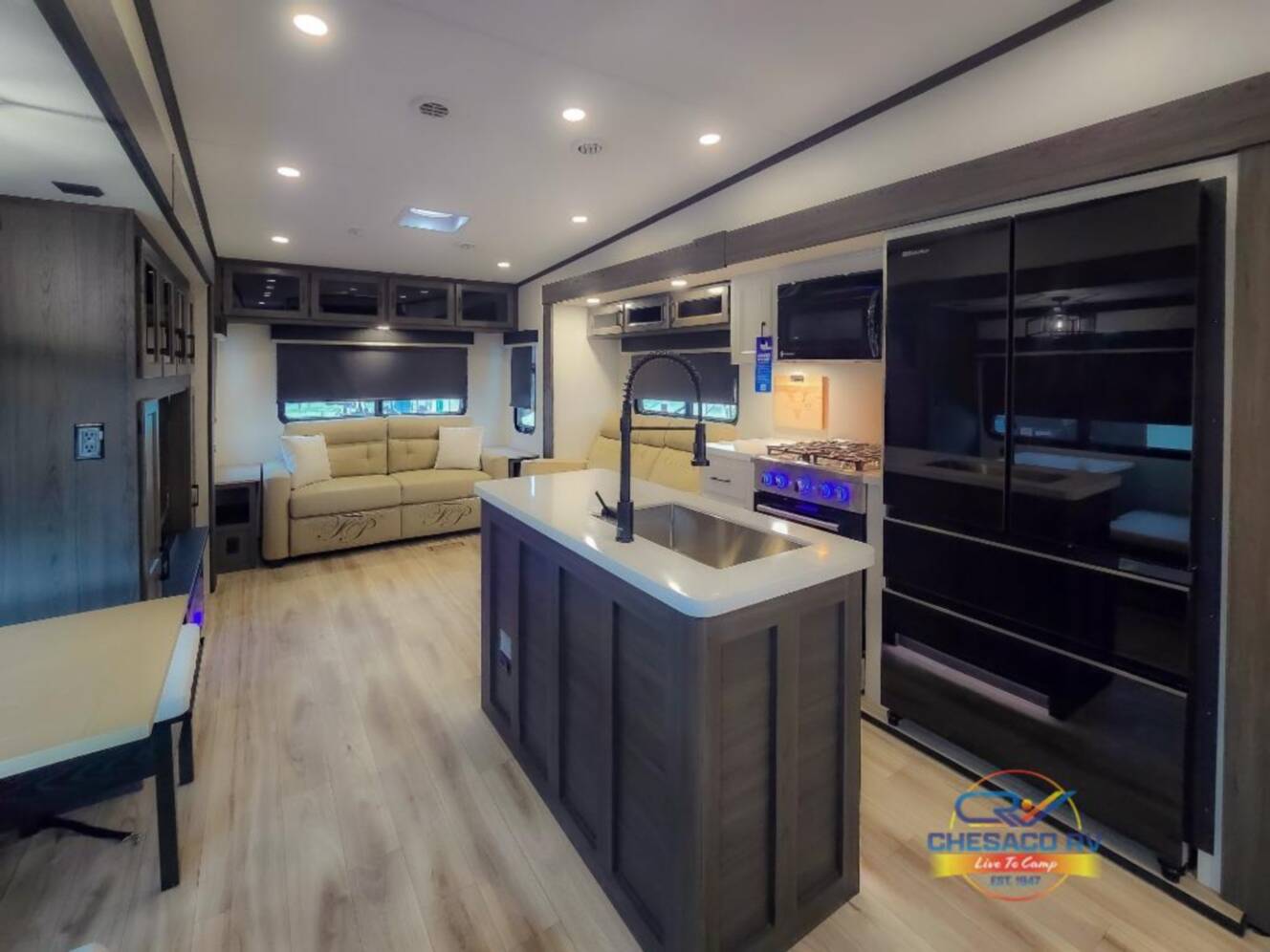 A photo of this 2026 Venture Rv SportTrek Touring Edition 353VIK