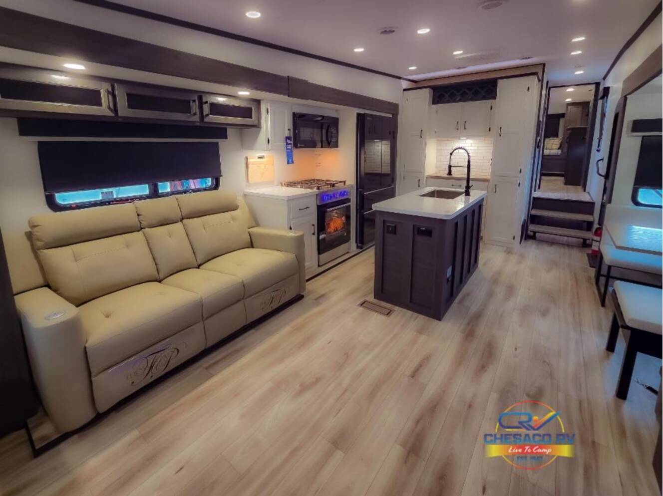 A photo of this 2026 Venture Rv SportTrek Touring Edition 353VIK