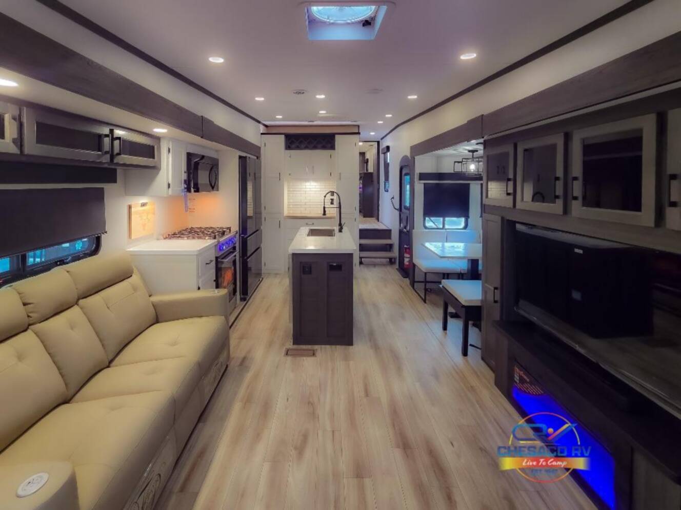 A photo of this 2026 Venture Rv SportTrek Touring Edition 353VIK