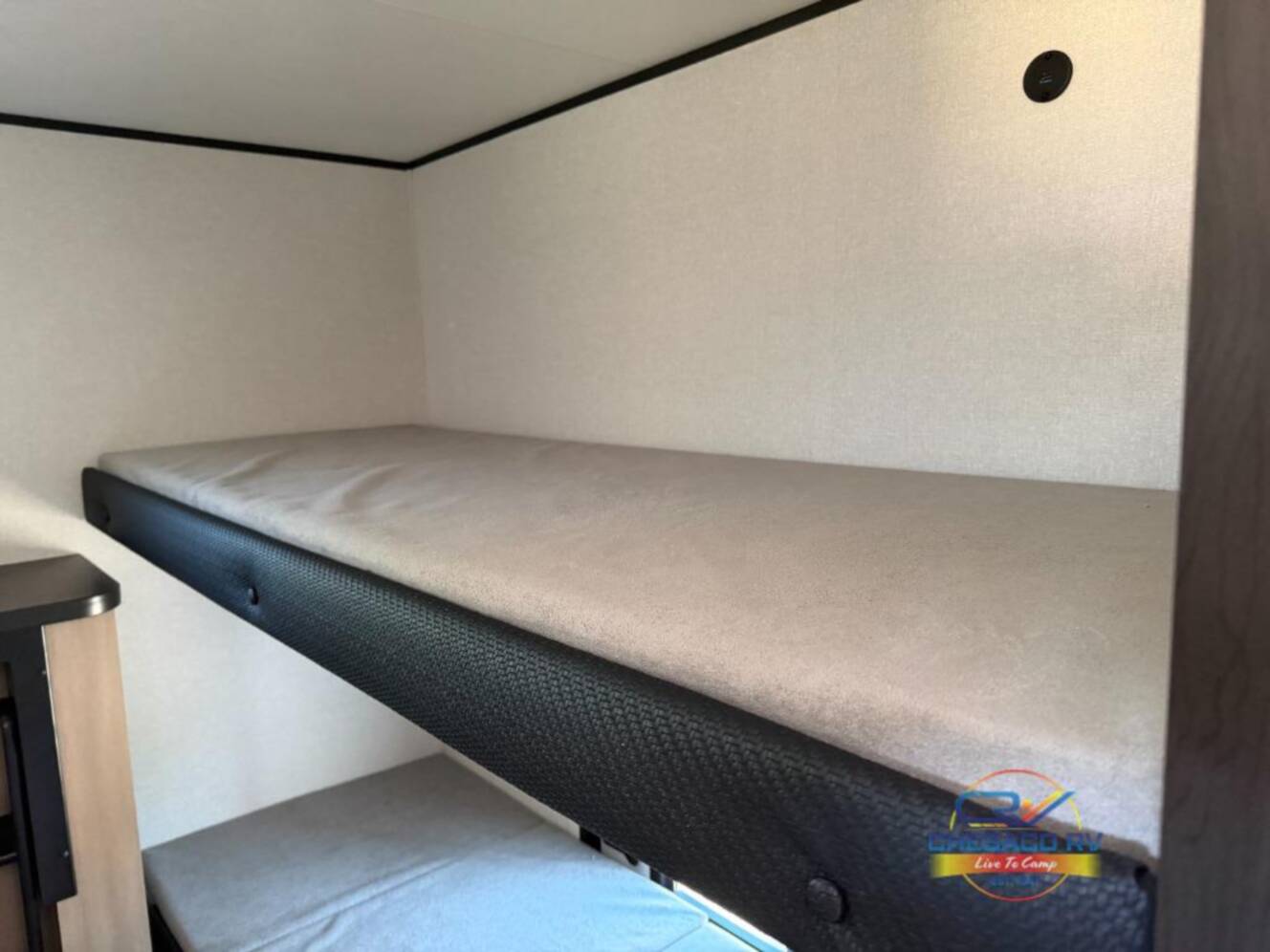 A photo of this 2026 Jayco Jay Flight SLX 295TBS