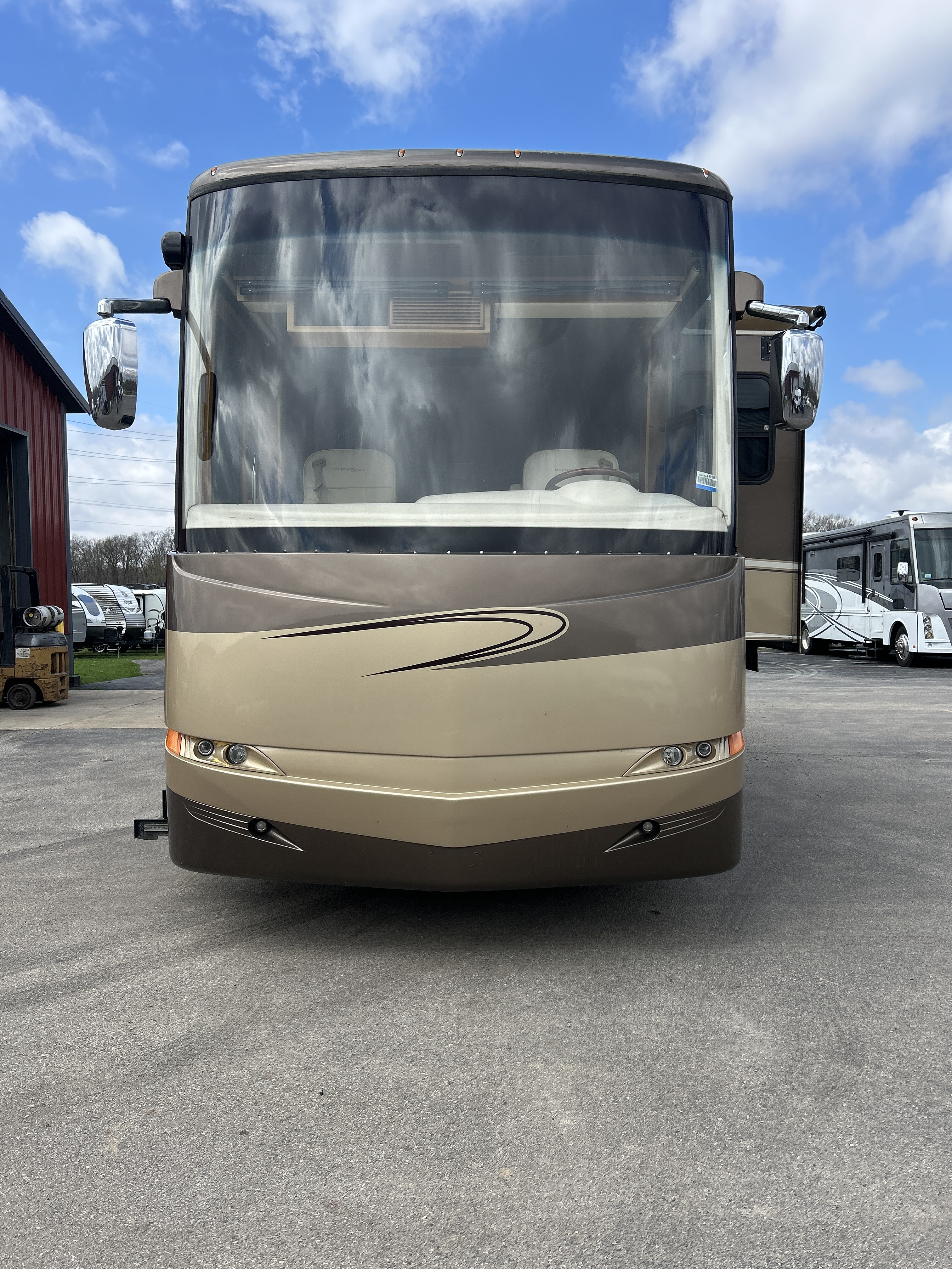 2007 Newmar MOUNTAIN AIRE 4121 Class A Diesel Motorhome - Diesel Pusher RV