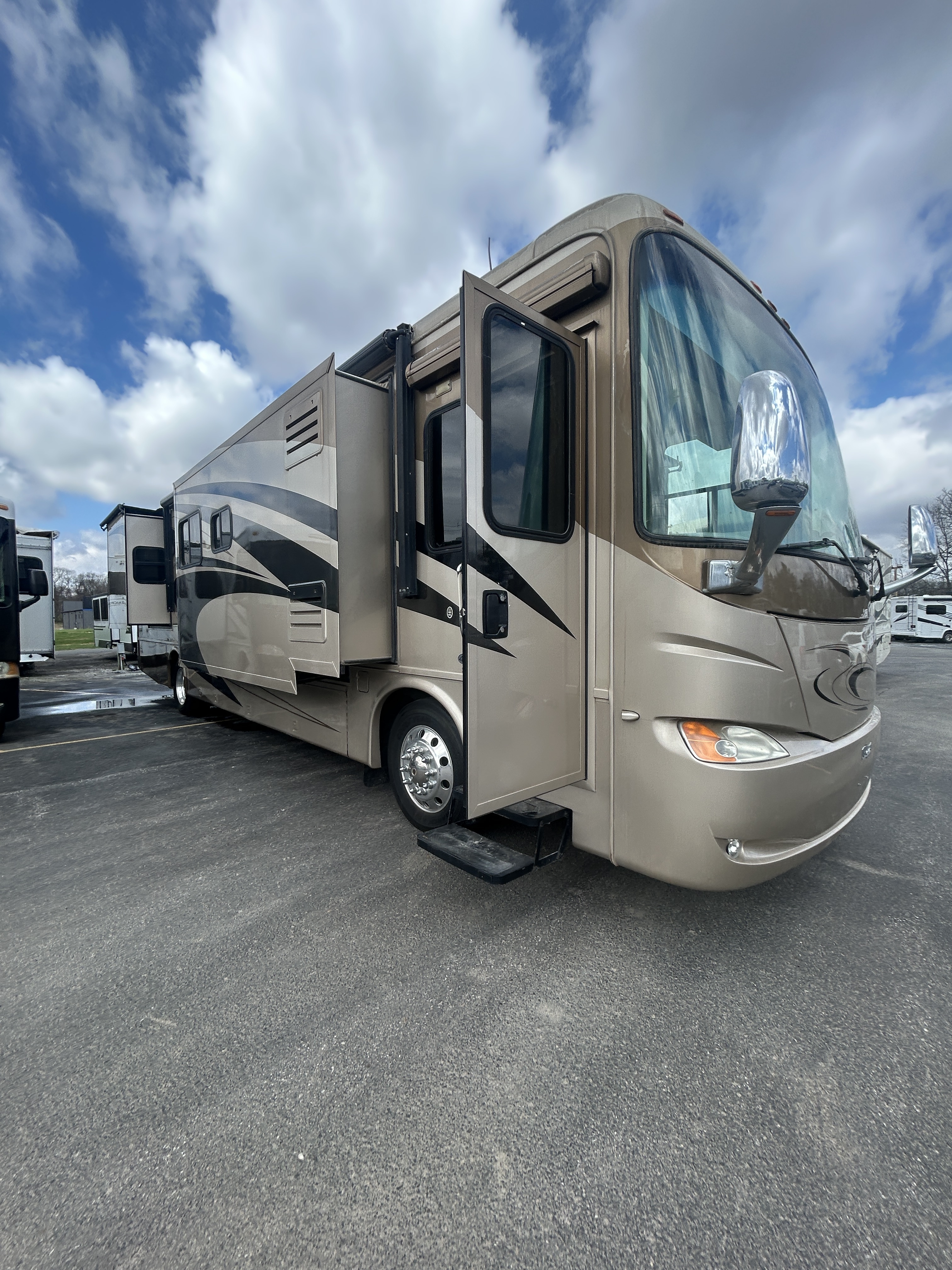 2008 Newmar VENTANA 3960 Class A Diesel Motorhome - Diesel Pusher RV