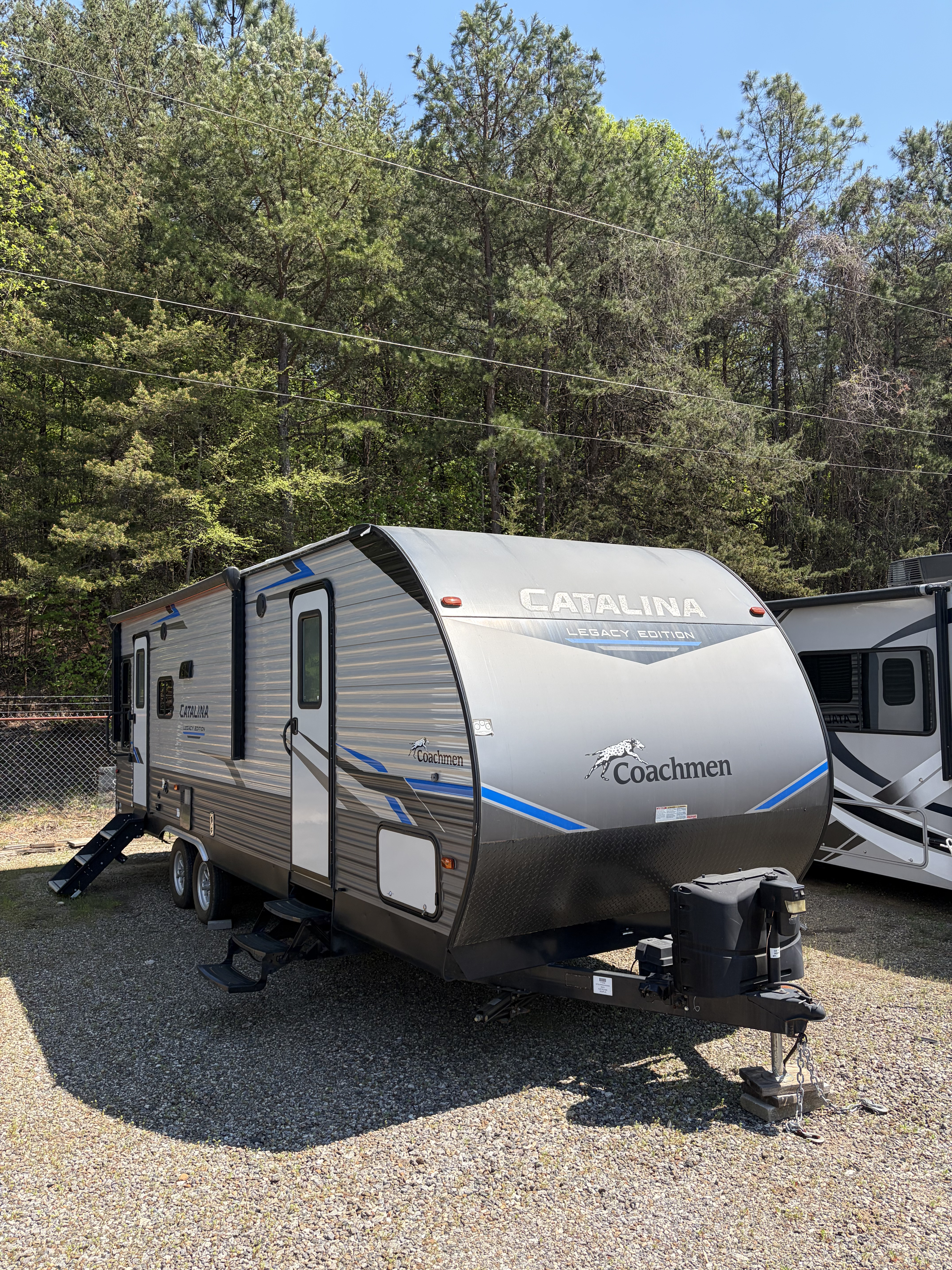2021 Coachmen CATALINA LEGACY EDITION 263RLS in statesville NC